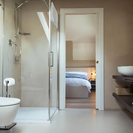 Guggiate - Seta Apartman *