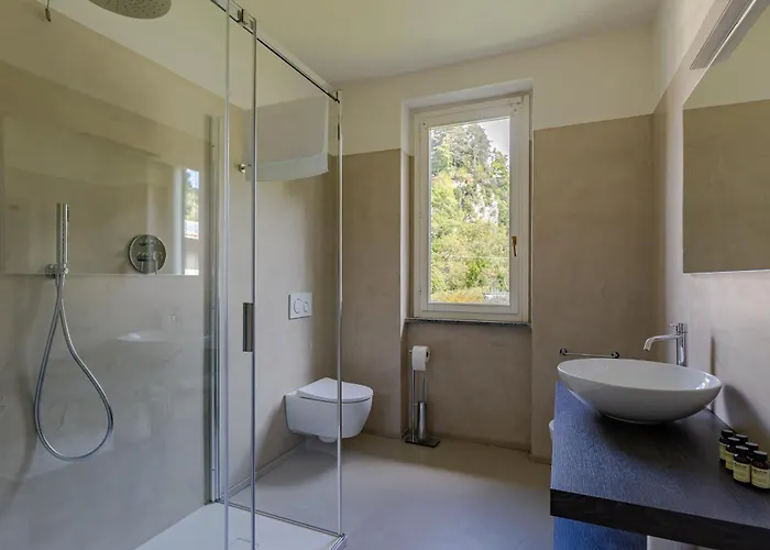 Guggiate - Seta * Μπελάτζιο