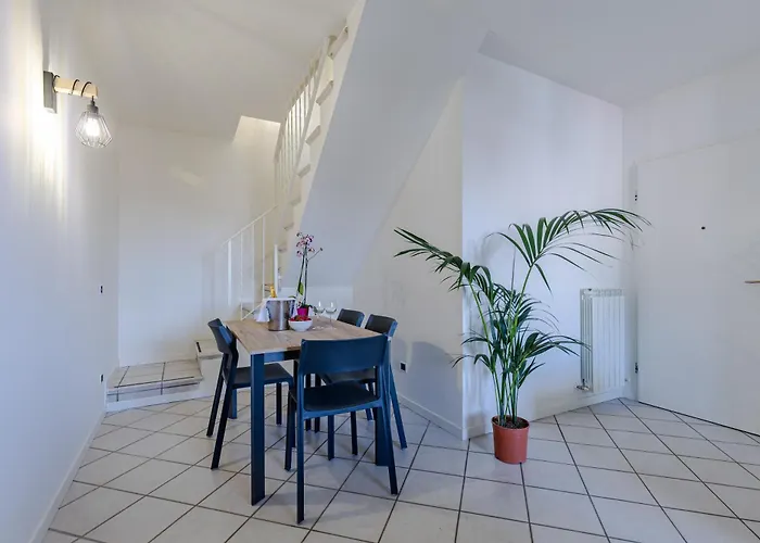 Guggiate - Seta Μπελάτζιο